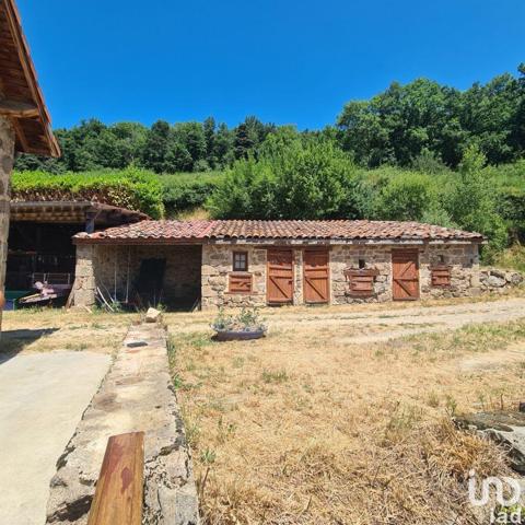 Maison à vendre 5 pièces 157 m² Bourg-Argental