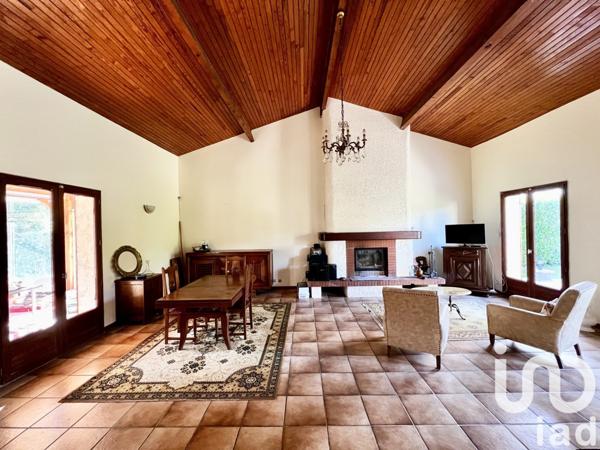 Maison 4 pièces de 117 m² à Villate (31860)