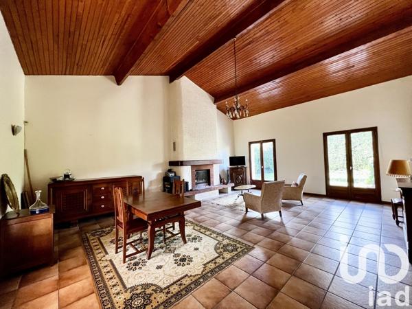 Maison 4 pièces de 117 m² à Villate (31860)