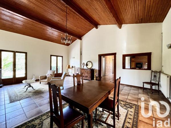 Maison 4 pièces de 117 m² à Villate (31860)