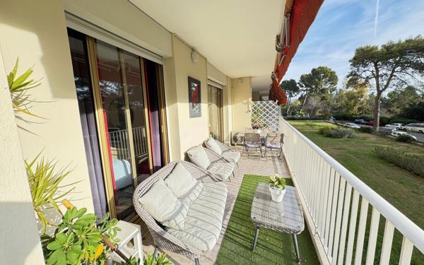 Appartement à vendre    3 pièces • 75,35 m2 Cagnes-sur-Mer