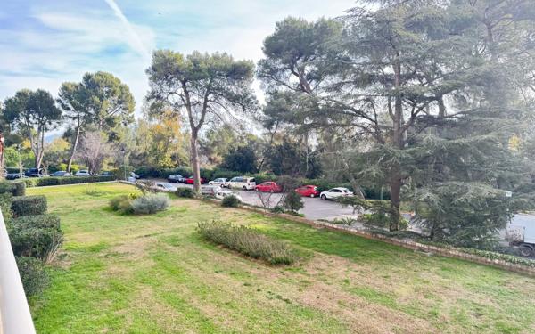 Appartement à vendre    3 pièces • 75,35 m2 Cagnes-sur-Mer