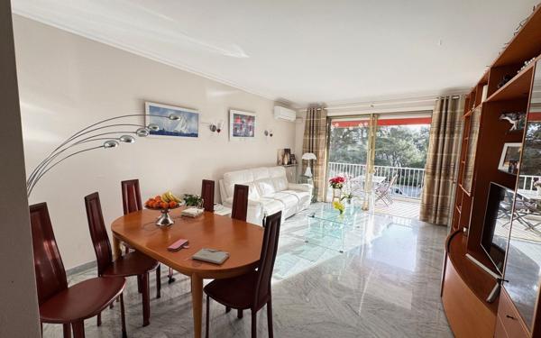 Appartement à vendre    3 pièces • 75,35 m2 Cagnes-sur-Mer