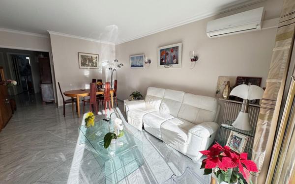 Appartement à vendre    3 pièces • 75,35 m2 Cagnes-sur-Mer