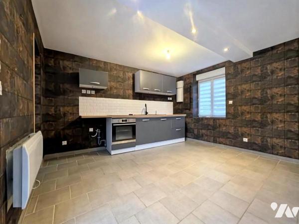 Maison semi plain-pied avec 2 chambres et jardin