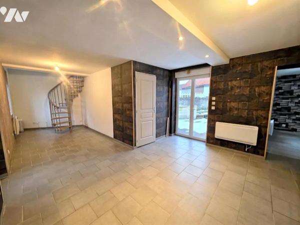 Maison semi plain-pied avec 2 chambres et jardin