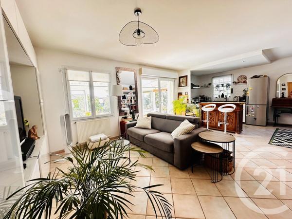 Maison à vendre  3 pièces - 73 m 2   FOURAS  - 17