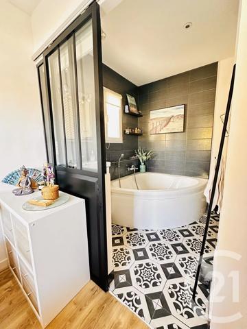 Maison à vendre  3 pièces - 73 m 2   FOURAS  - 17