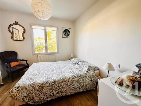 Maison à vendre  3 pièces - 73 m 2   FOURAS  - 17