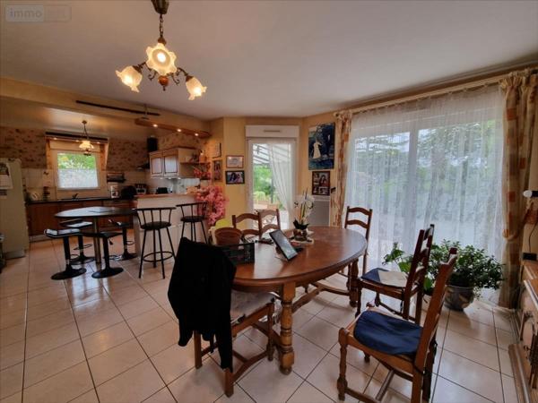 Maison à vendre à Callac dans les Côtes-d'Armor (22160), ref : 29066-1082515