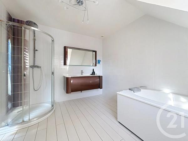 Maison à vendre  6 pièces - 179 m 2   ROYE  - 80