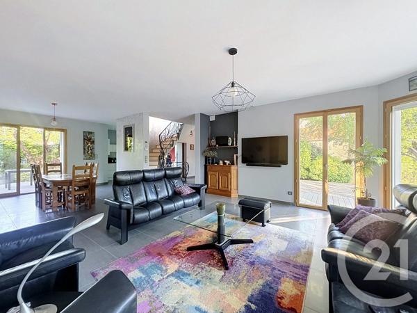 Maison à vendre  6 pièces - 179 m 2   ROYE  - 80