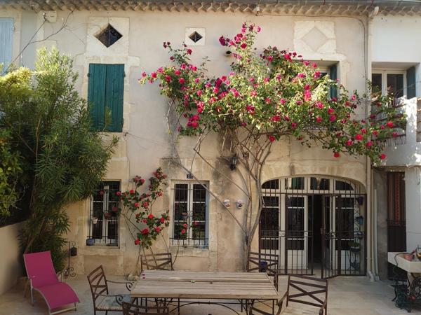 Vente Maison de luxe Saint-Rémy-de-Provence 6 Pièces 300 m²