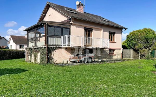 Maison à vendre    6 pièces •  Viarmes