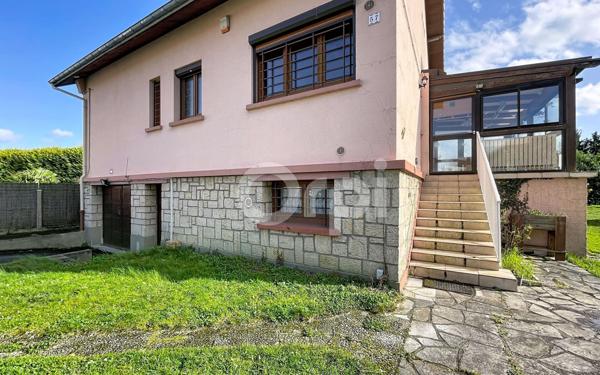 Maison à vendre    6 pièces •  Viarmes