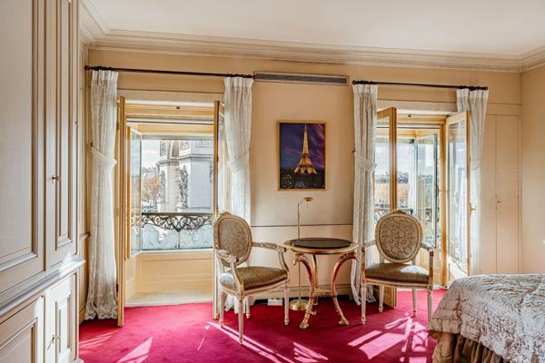 Vente Appartement de luxe Paris 8 4 Pièces 180 m²