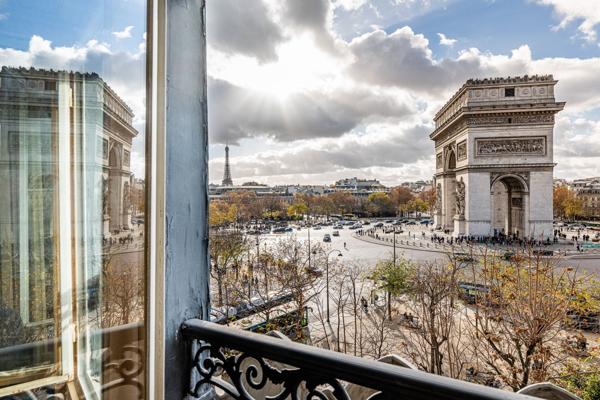 Vente Appartement de luxe Paris 8 4 Pièces 180 m²