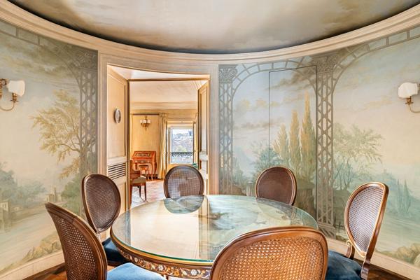 Vente Appartement de luxe Paris 8 4 Pièces 180 m²
