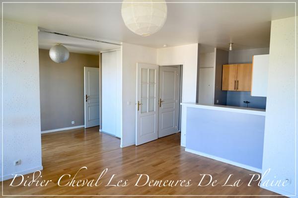 Saint-Cyr-l'École (78210) STUDIO 35,46 M2 AVEC ESPACE NUIT RESIDENCE DU PARC