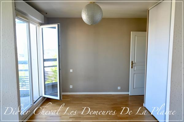 Saint-Cyr-l'École (78210) STUDIO 35,46 M2 AVEC ESPACE NUIT RESIDENCE DU PARC