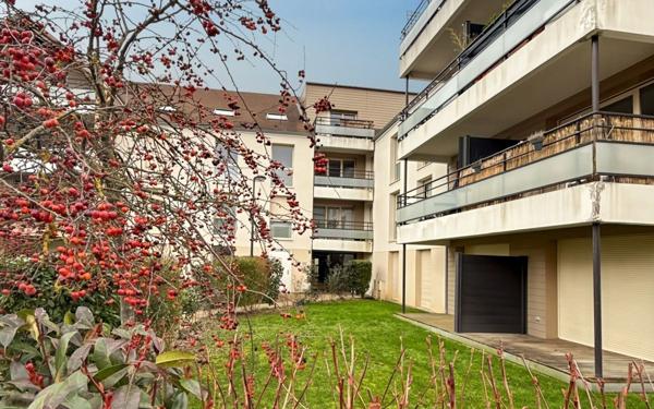 Appartement à vendre    4 pièces • 84,60 m2 Rambouillet