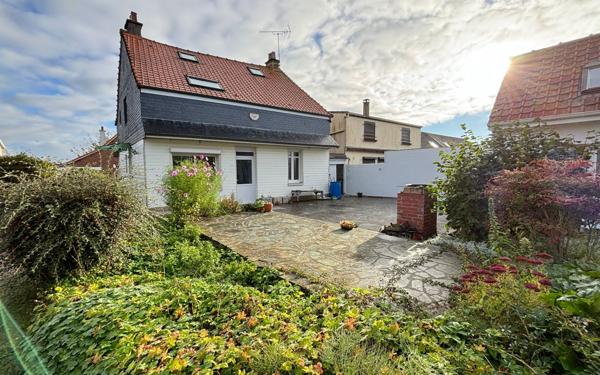 Maison à vendre    5 pièces •  Neufchâtel-Hardelot