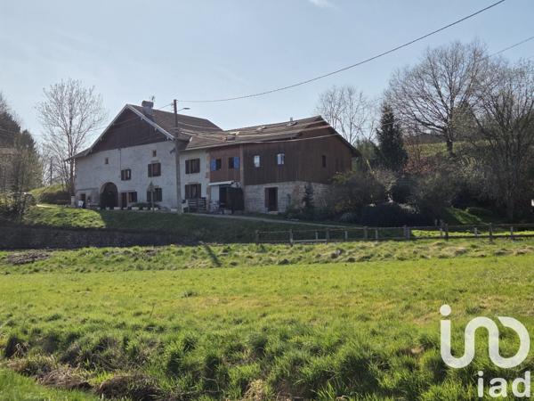 Gîte 20 pièces de 344 m² à Docelles (88460)