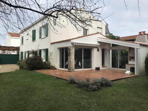 Maison à vendre |  Dolus-d'Oléron |  8 pièces | 180 m²