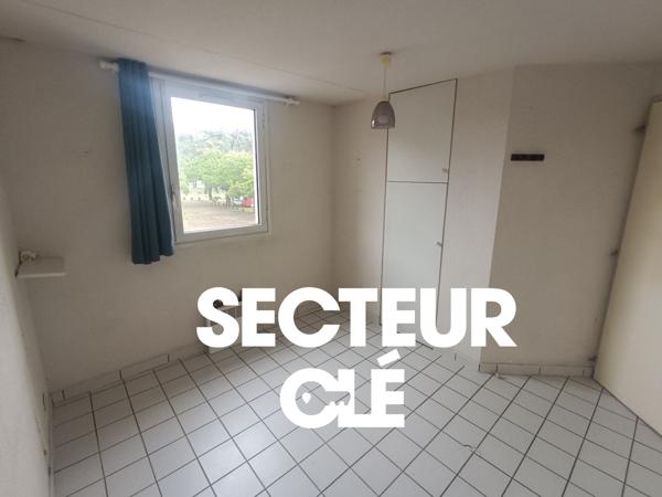 Bel appartemet avec accès direct sur le courant