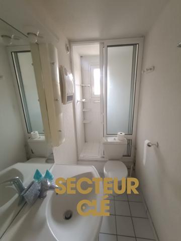 Bel appartemet avec accès direct sur le courant