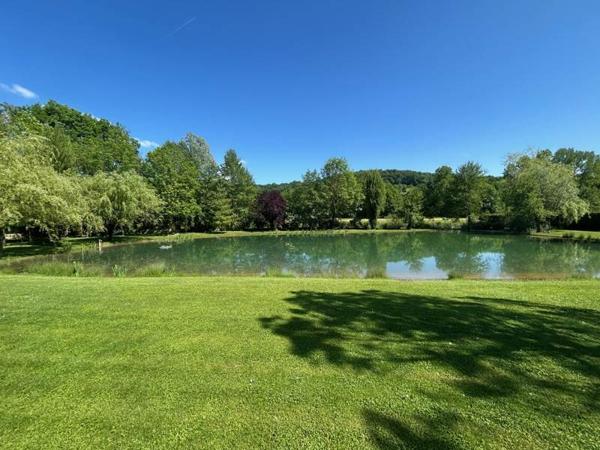 Maison à vendre |  Lissac-et-Mouret |  6 pièces | 185 m²