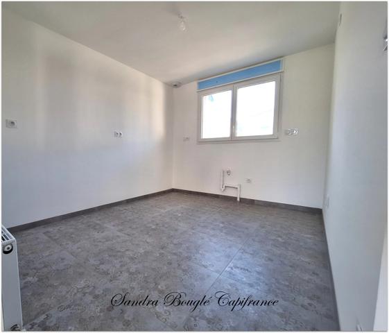 Maison à vendre 5 pièces LAVAL (53)