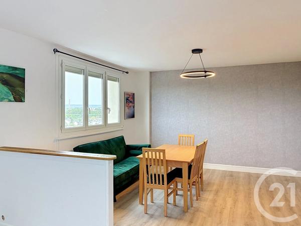 Appartement F3 à vendre  4 pièces - 68 m 2   REIMS  - 51