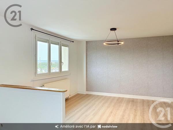 Appartement F3 à vendre  4 pièces - 68 m 2   REIMS  - 51