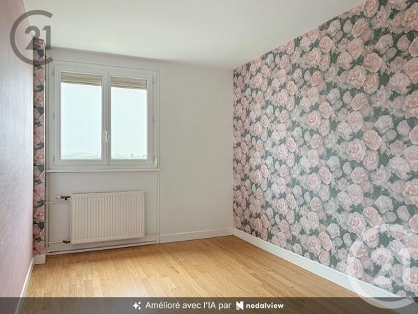 Appartement F3 à vendre  4 pièces - 68 m 2   REIMS  - 51