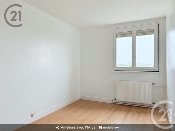 Appartement F3 à vendre  4 pièces - 68 m 2   REIMS  - 51