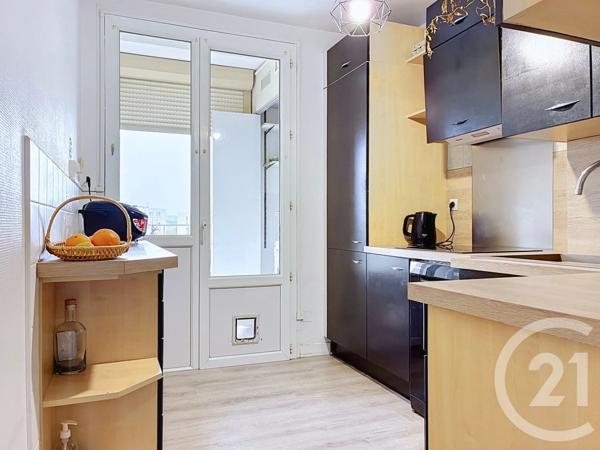 Appartement F3 à vendre  4 pièces - 68 m 2   REIMS  - 51