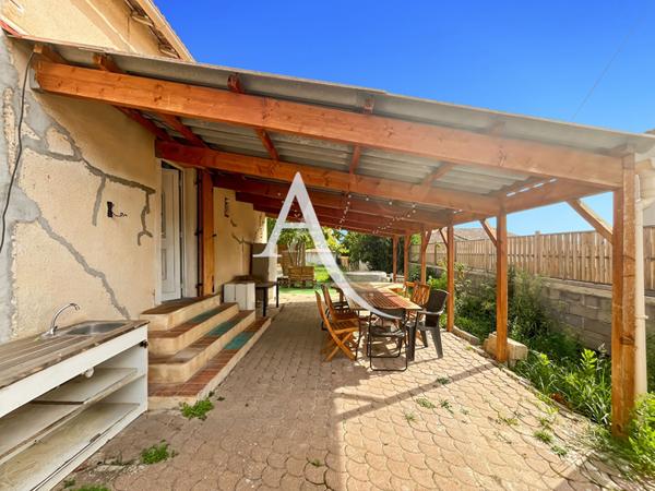 Maison T3 de 75 m2 avec terrasse, jardin et cabanon - 13380 Plan De Cuques