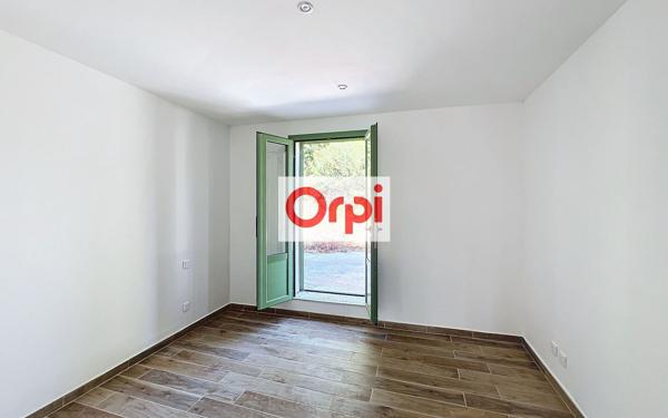 Maison à louer    3 pièces • 50 m2 Porto-Vecchio