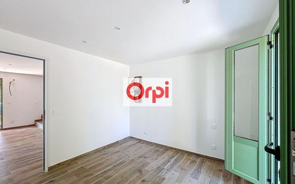 Maison à louer    3 pièces • 50 m2 Porto-Vecchio