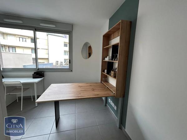 Appartement à louer 1 pièce 20.79m²
