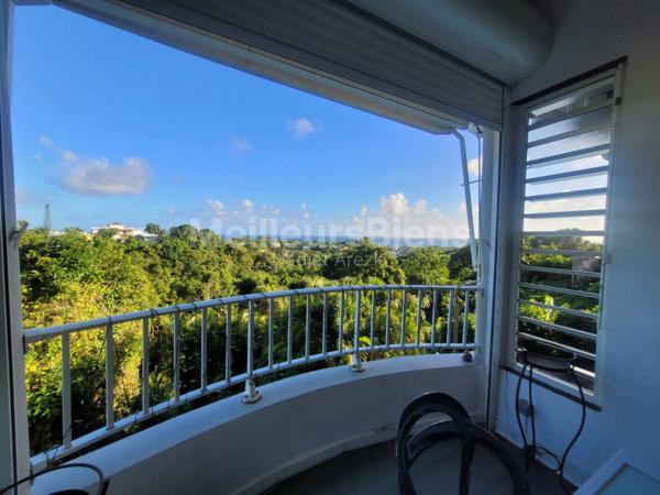 MAGNIFIQUE APPARTEMENT T4 VUE MER