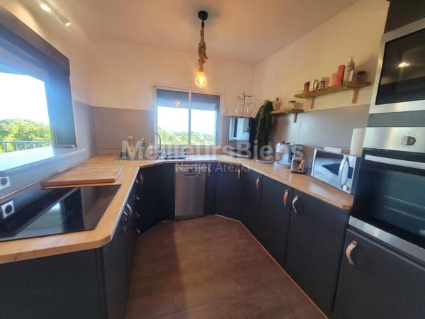 MAGNIFIQUE APPARTEMENT T4 VUE MER