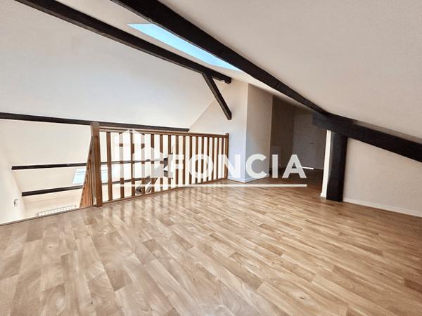 Location Appartement 2 pièces 49.5 m² - 76 RUE DE METZ Talange 57525