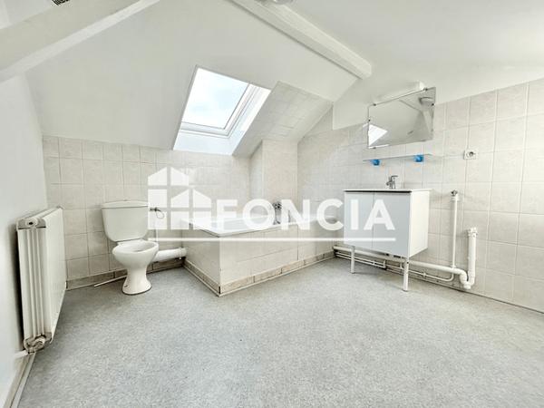 Location Appartement 2 pièces 49.5 m² - 76 RUE DE METZ Talange 57525