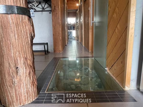 Belles prestations pour ce cocon au coeur de la nature, piscine couverte, 500m de la plage