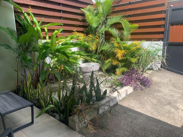 Pavillon à louer à La-Riviere à la Réunion (97421), ref : 97405/256   
Hauts de la Rivière