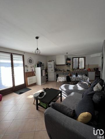 Maison 3 pièces de 72 m² à Auriol (13390)