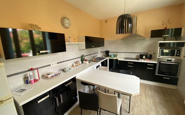 Maison à vendre    3 pièces •  Couzeix