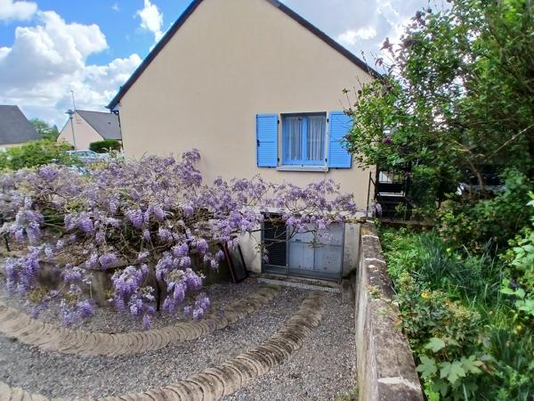 À vendre - Maison, 5 pièces située à Le Lude (72800)